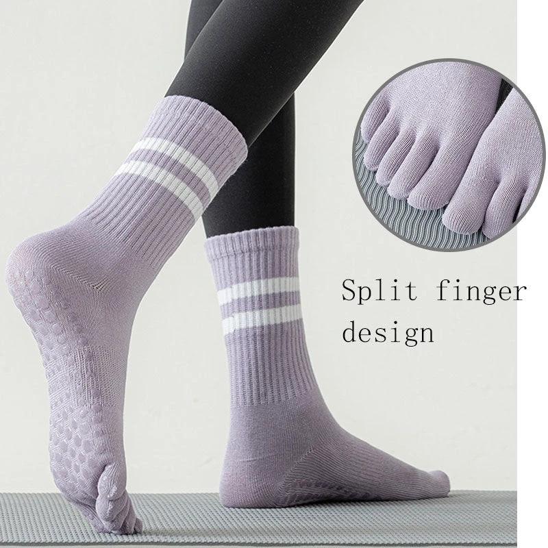 8 Pairs Women's Professional Non-slip Sports Yoga Running Fitness Multi-functional Mid-calf Solid Color Five-finger Dot Rubber Socks