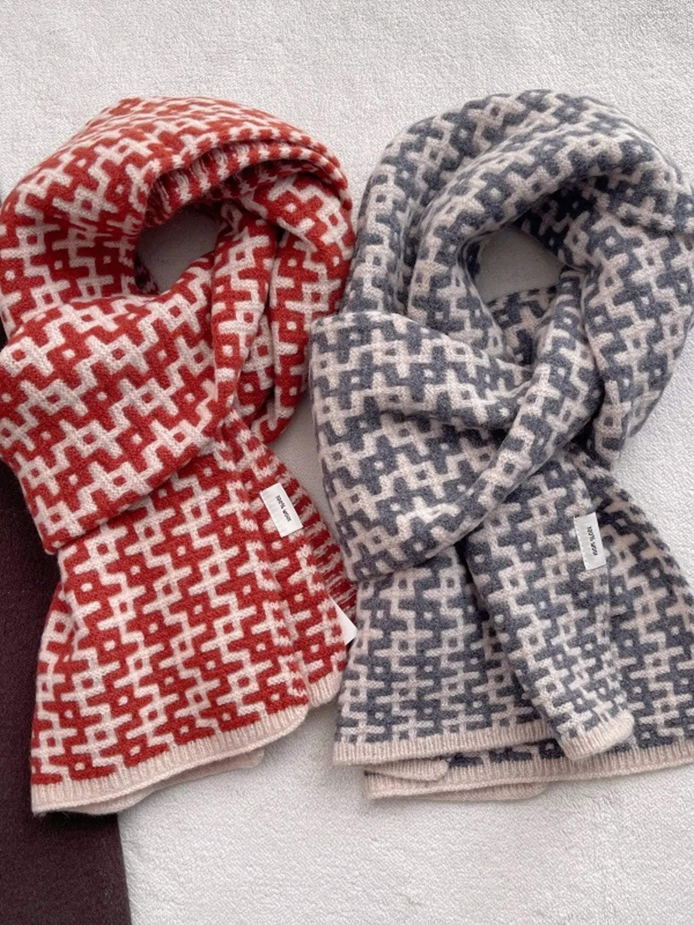 Wool Geometric Pattern Knitted Scarf Soft Winter Accessory