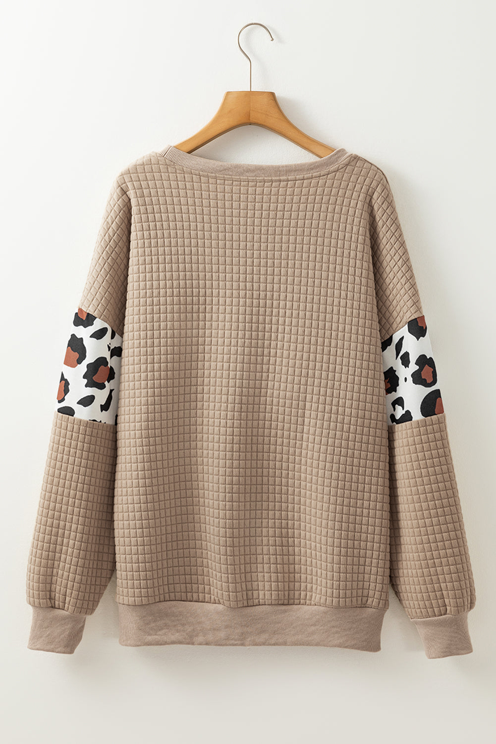 Parchment Leopard Quilted Patchwork Pullover Women's Sweatshirt
