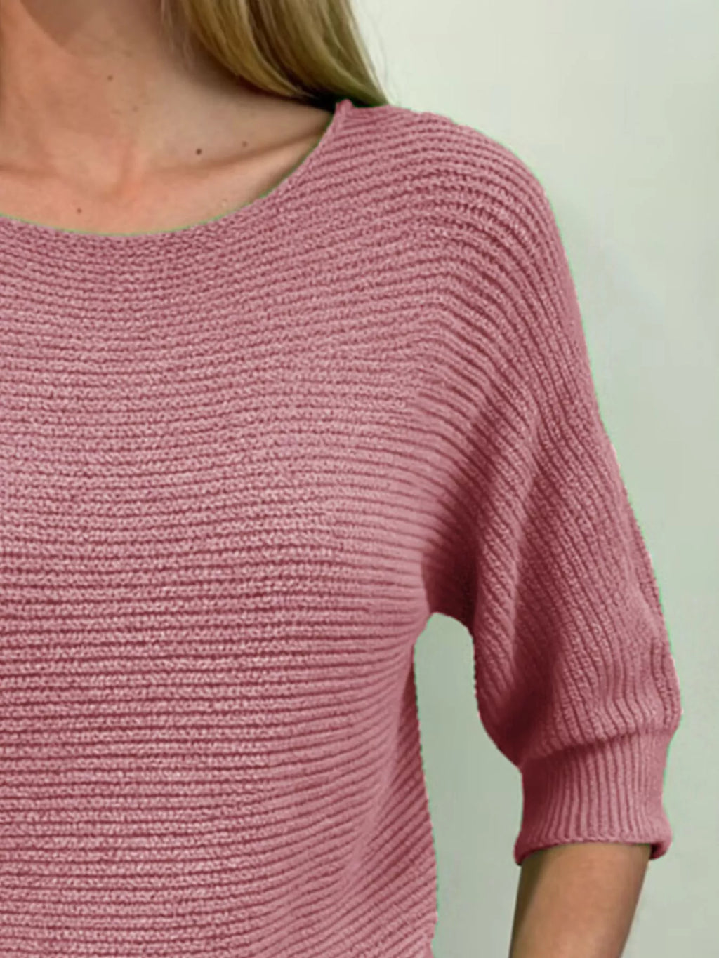 White Ribbed Knit Round Neck Sweater Half Sleeve Pullover