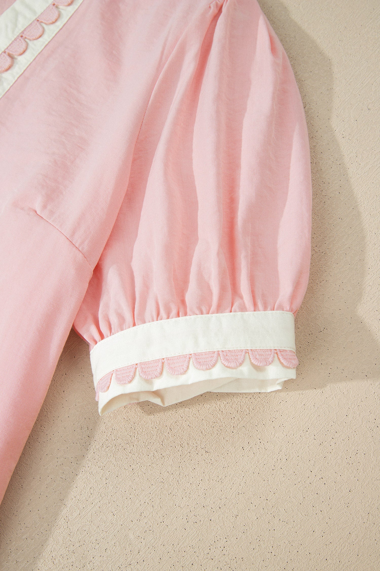 Light Pink Scallop Color Block Trim Puff Sleeve Mini Dress
