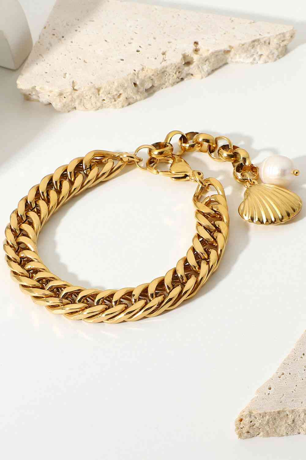 GlamGold 18K Gold-Plated Curb Chain Bracelet – Elegant Pearl Accent See size chart under “more details”