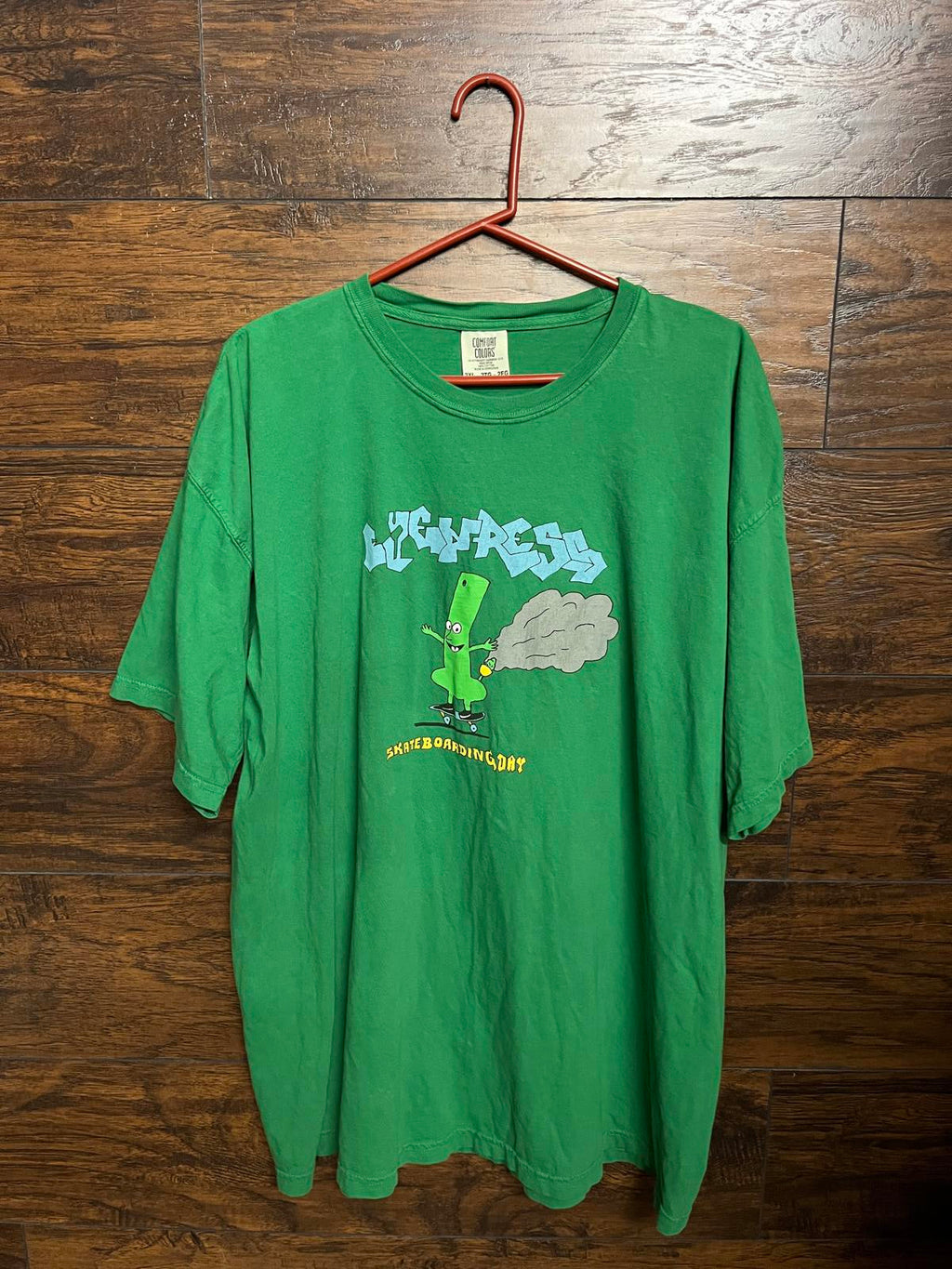 Skateboarding Day T-shirt - Bong Skateboarding XXL