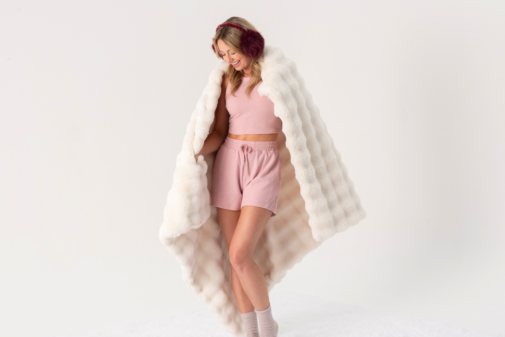 Faux Fur Wave Throw Blanket