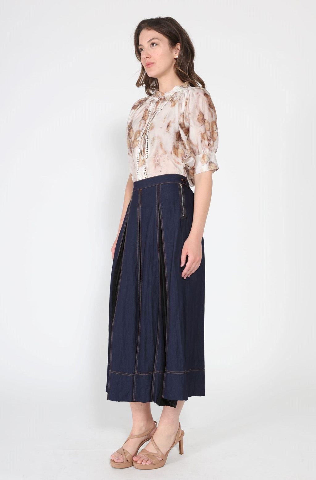 Floral Print Sheered Puff Sleeve Top