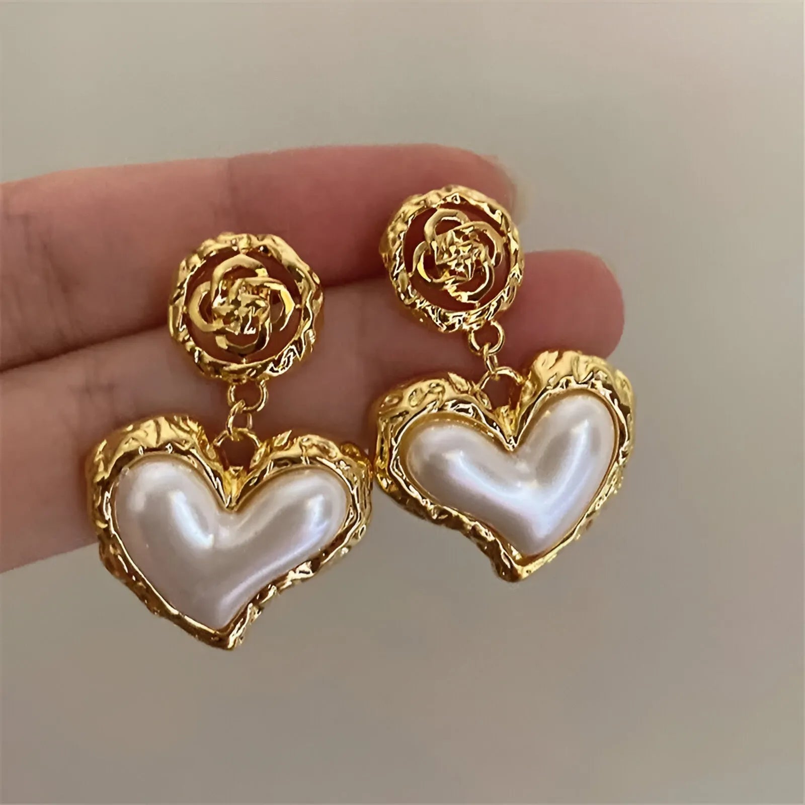Flower Heart Stone Earrings