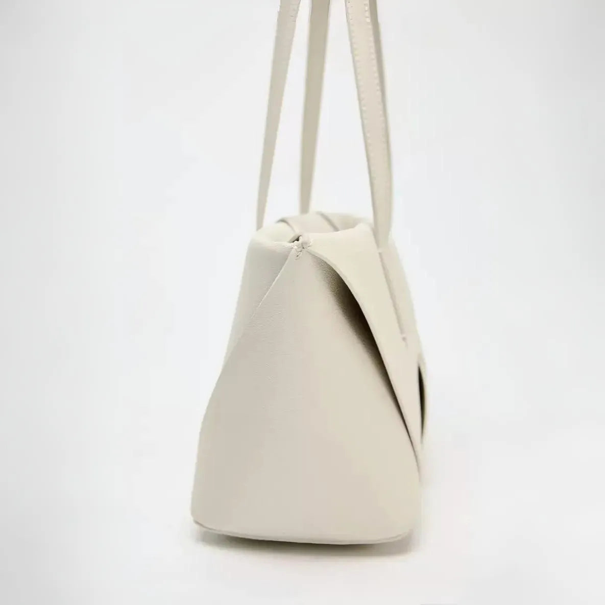 Gevora Leather Shoulder Bag