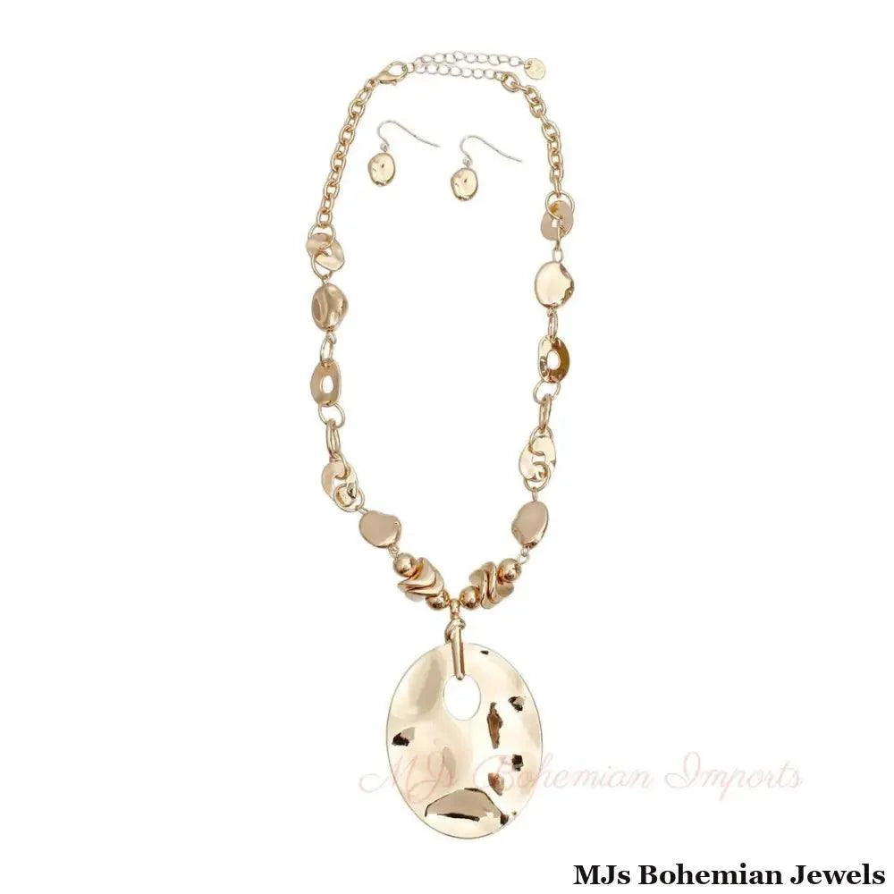 Gold Organic Link Pendant Necklace