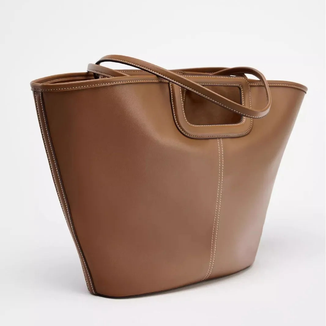 Heritage Bucket Shoulder Bag