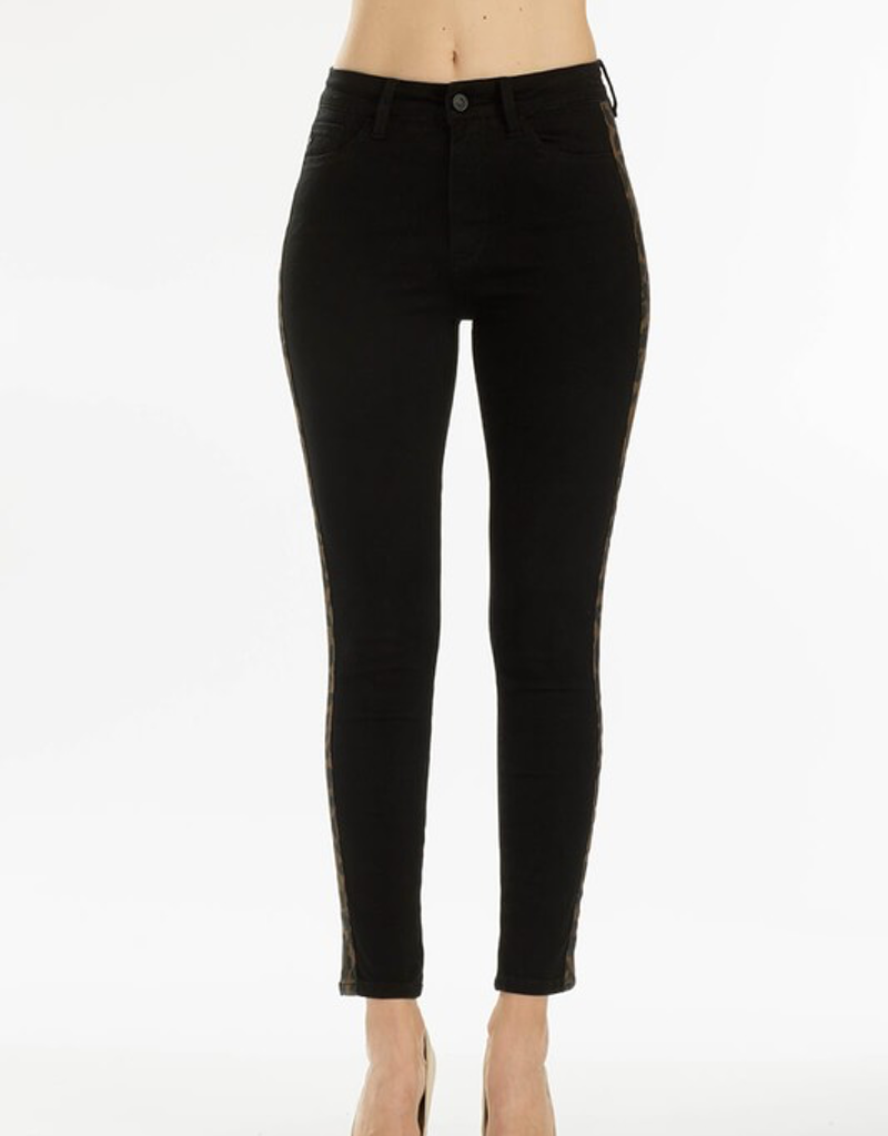 High Rise Leopard Striped Jean