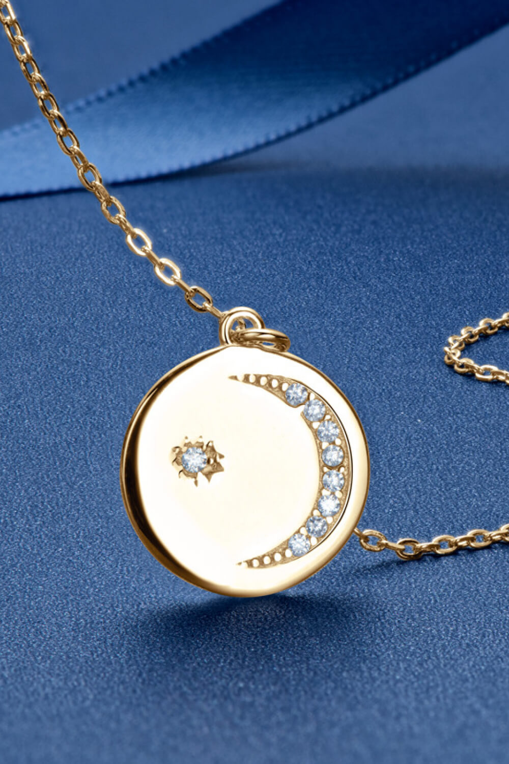Sparkala™ Round Pendant Necklace (Platinum-Plated Fine Silver)