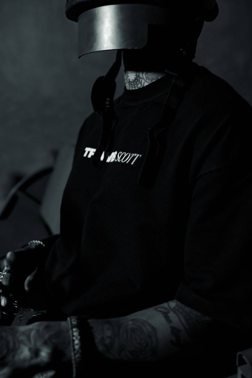 Men's Oversize Graphic T-Shirt - Streetwear Portrait Tee