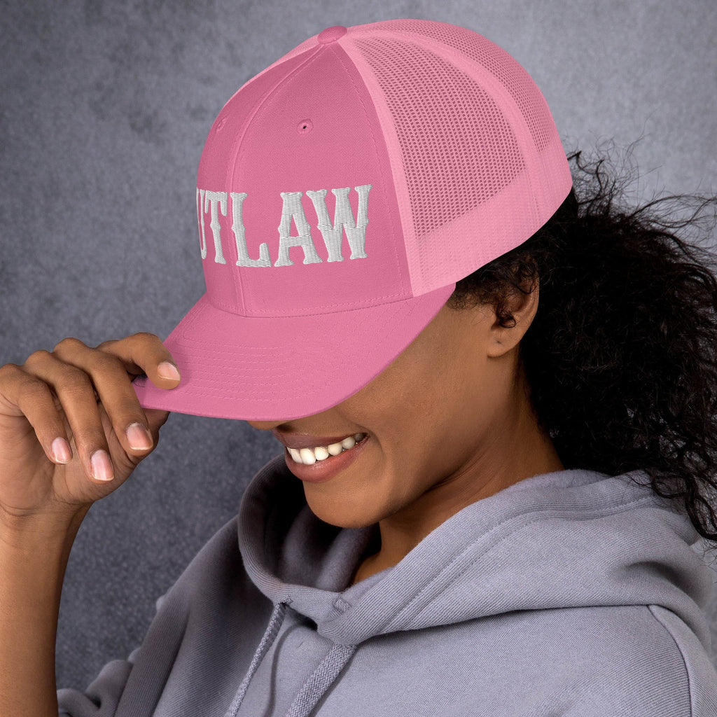 OUTLAW Retro Trucker Cap