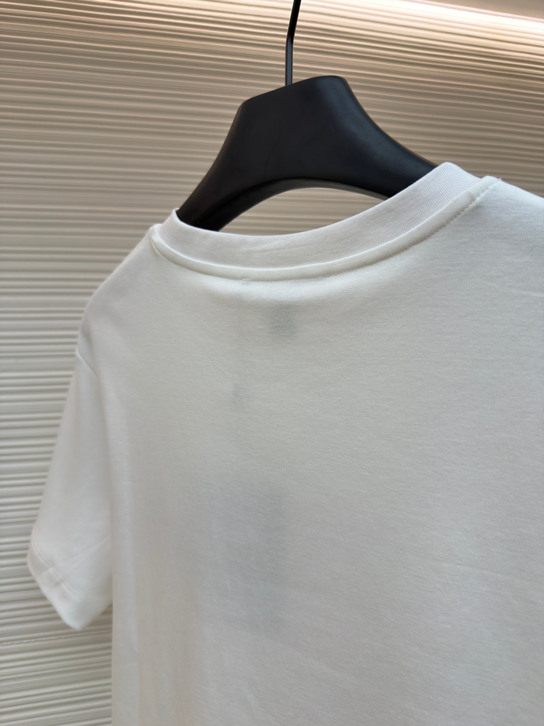 LV Short Sleeve T-Shirt