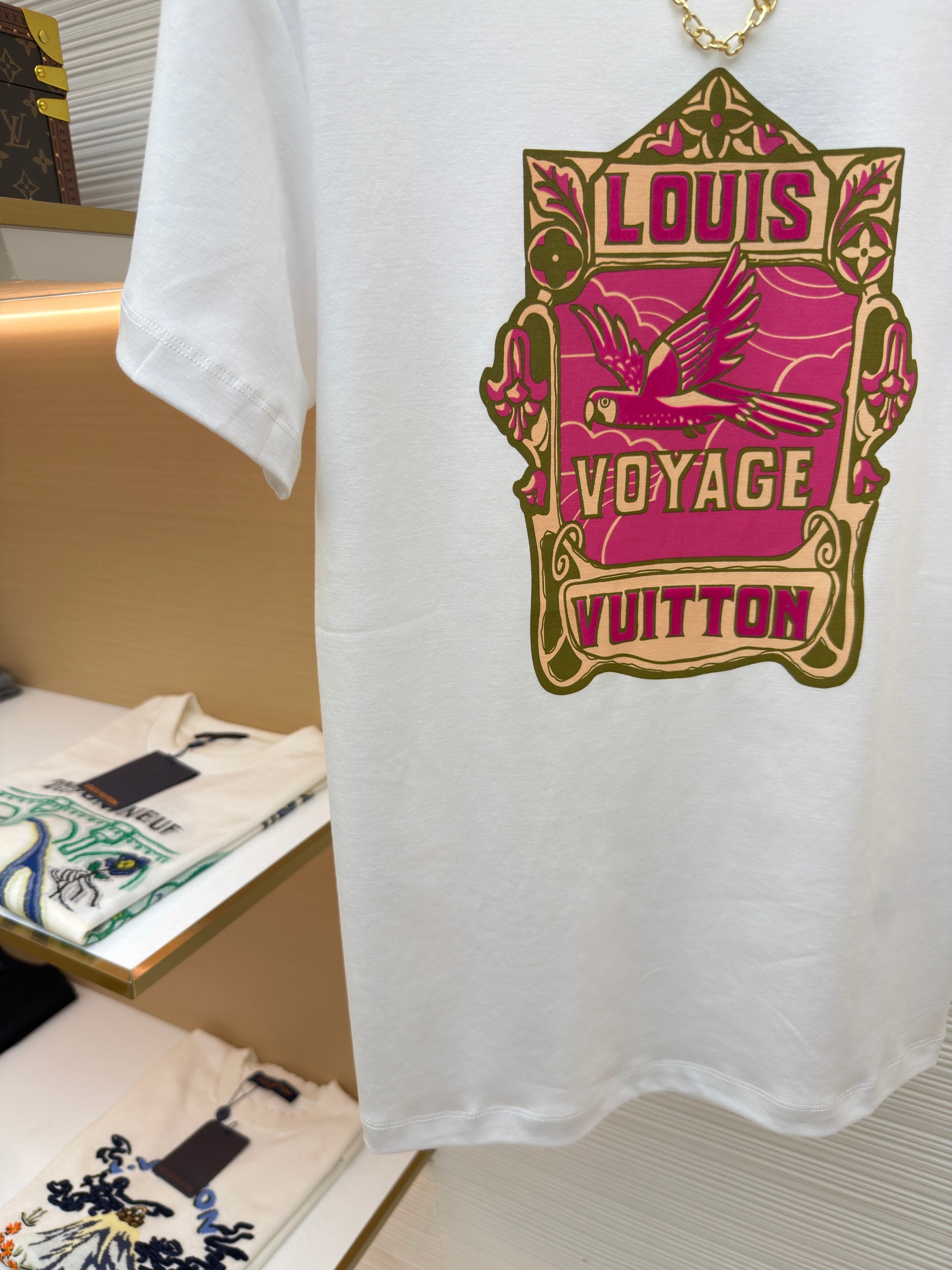 LV Short Sleeve T-Shirt