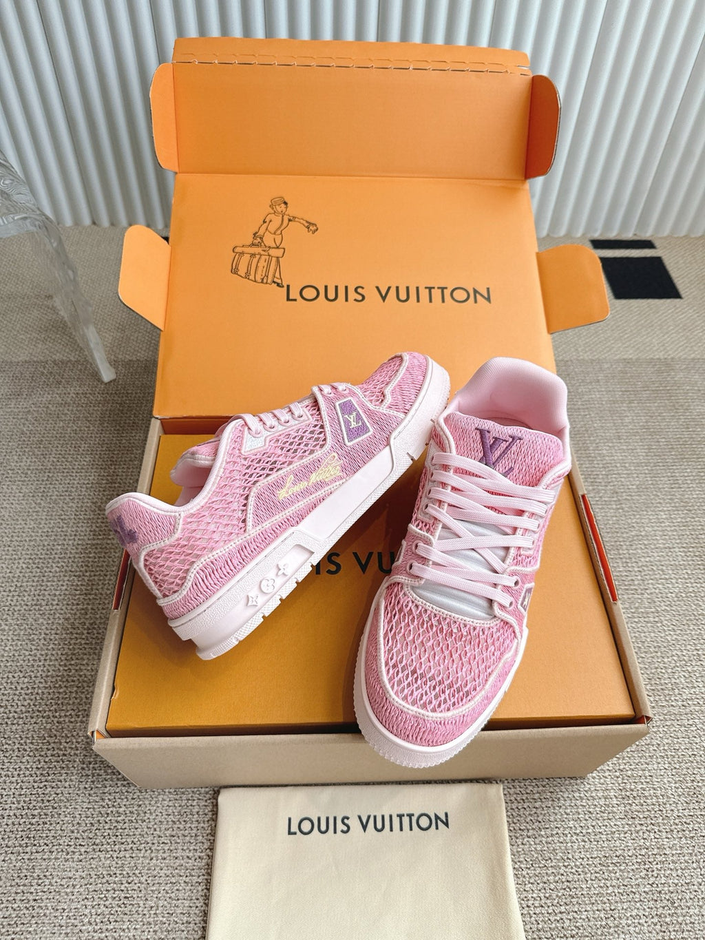 LV Trainers Shoes