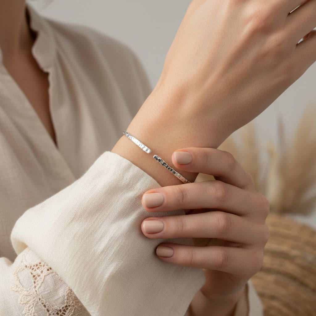 10 Gauge 925 Silver Hammer Textured Bangle