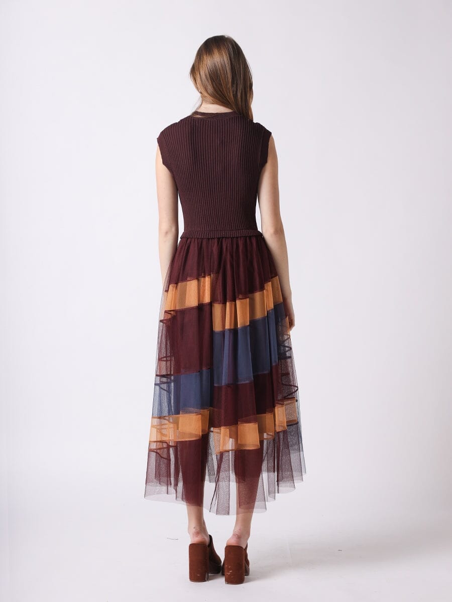 Sleevless A-Line Long Dress w/ Pleated Tulle Skirt