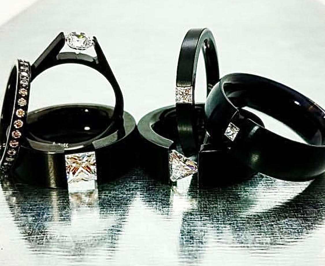 RG301B B.Tiff .12 ct Princess Cut Black Solitaire Ring [Thin Band]