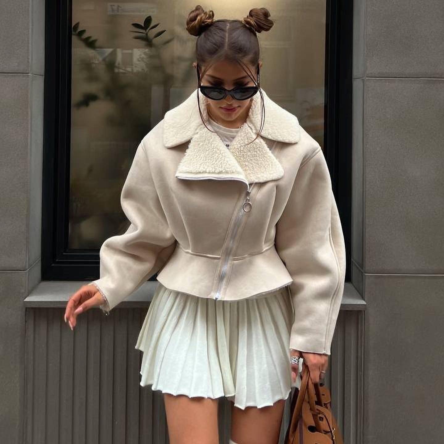 Upper Class Lambswool Lapel Beige Jacket