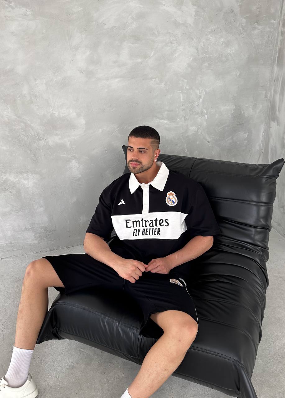 Elite Club Style Men's Polo & Shorts Set – Tailored Athletic Look with Crest Detail