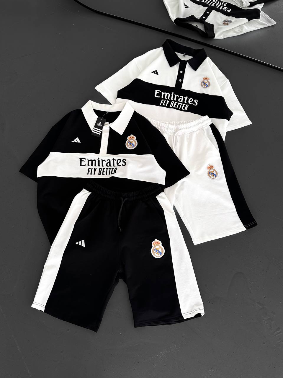 Elite Club Style Men's Polo & Shorts Set – Tailored Athletic Look with Crest Detail