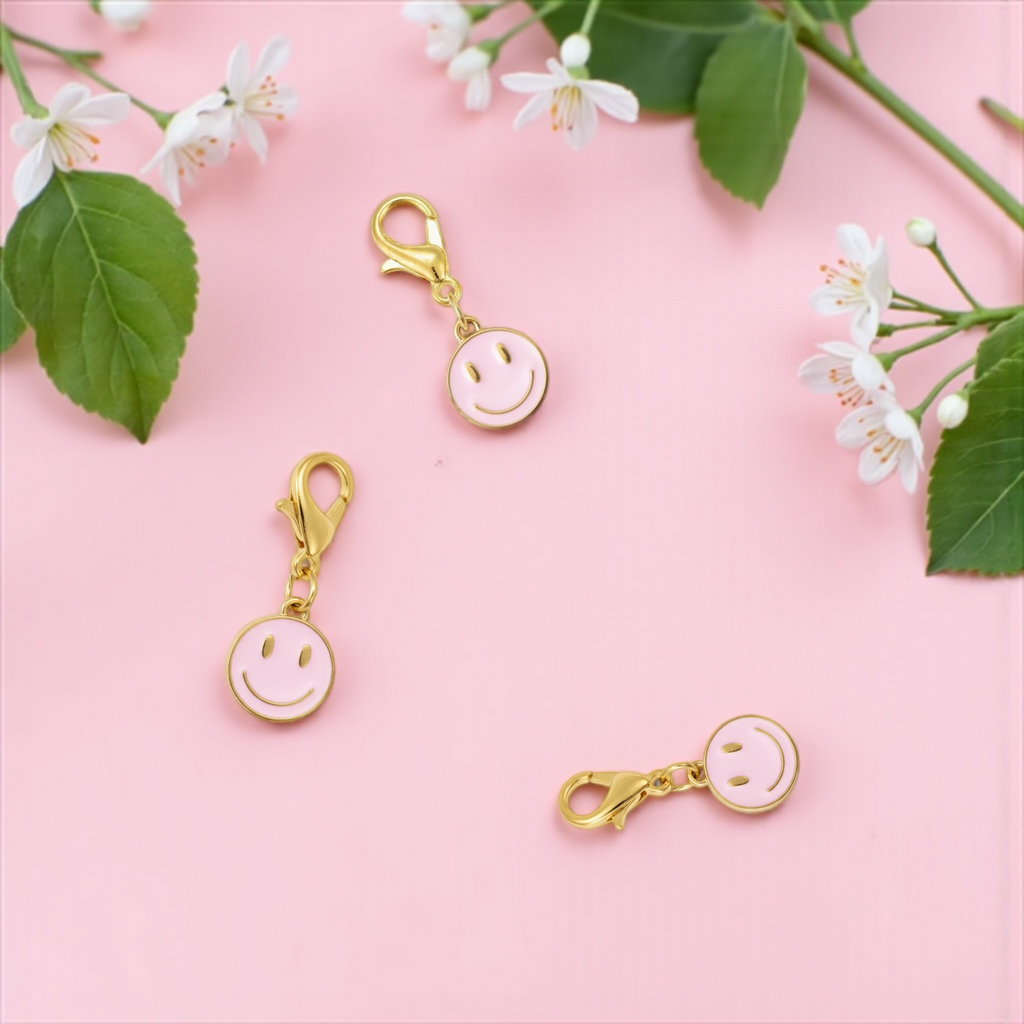 Smiley Face Zipper Charm for Joyful Style